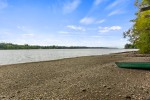 enlarge photo